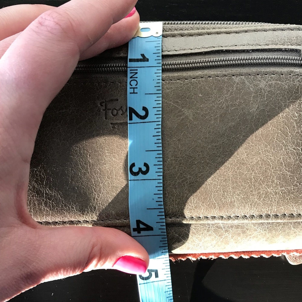 Fossil Multi-Color Wallet - Picture 5 of 6